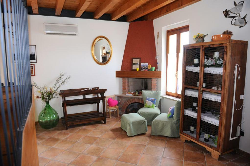 Agriturismo Lizzarola Peschiera del Garda Buitenkant foto