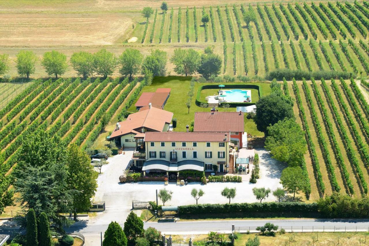 Agriturismo Lizzarola Peschiera del Garda Buitenkant foto