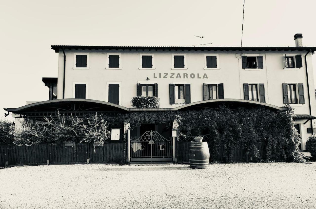 Agriturismo Lizzarola Peschiera del Garda Buitenkant foto